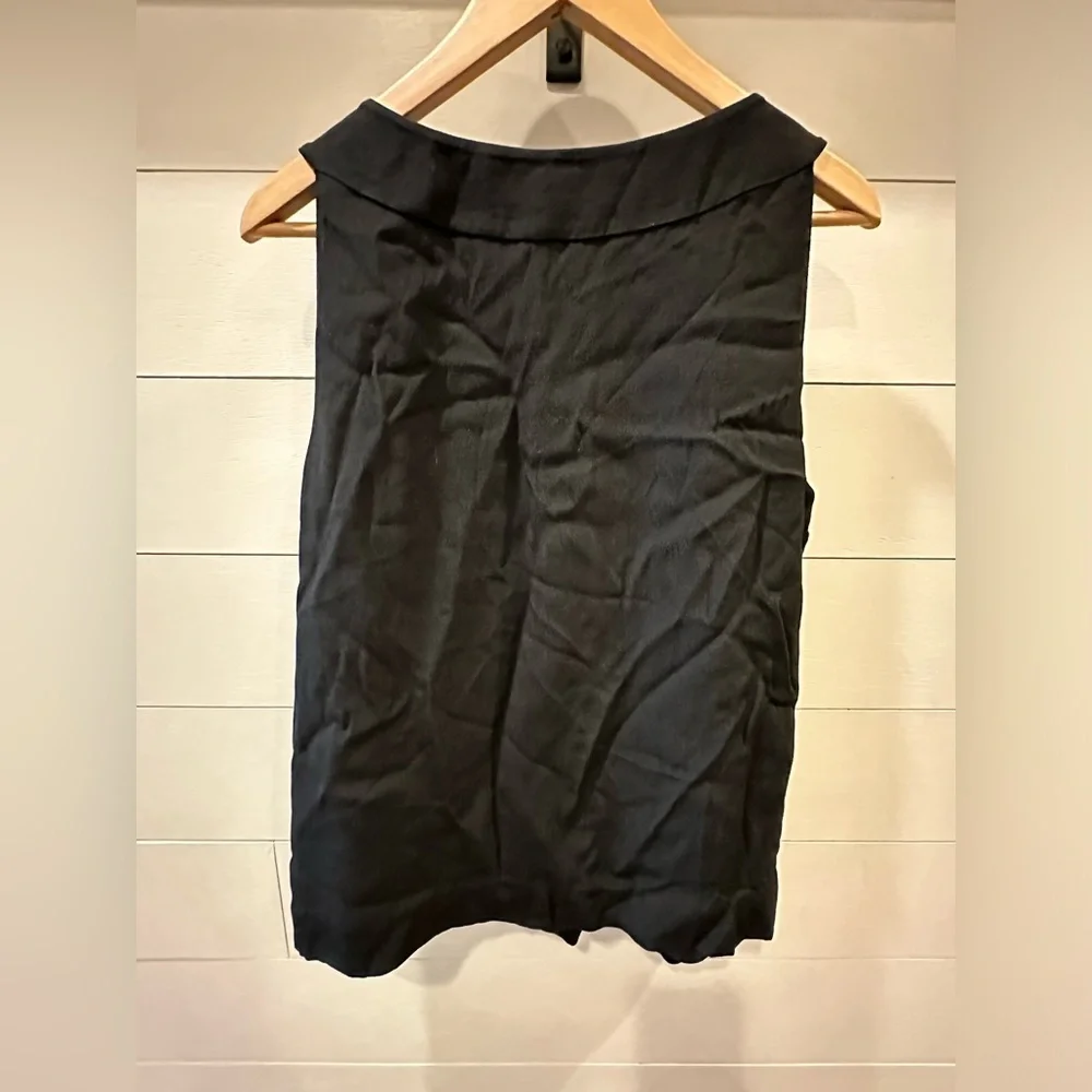 Kate Spade Black Tie Front Sleeveless Blouse- size Large